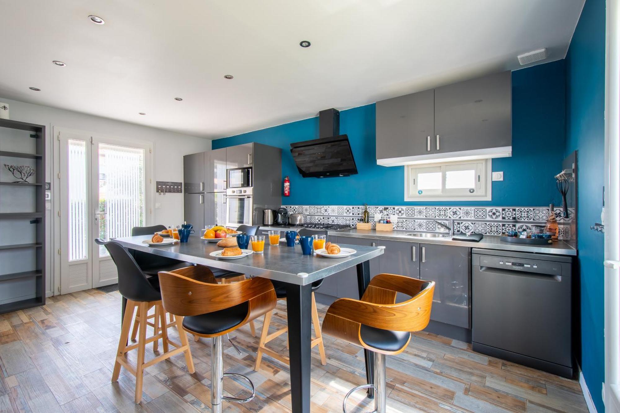 Guesthouse La Costiere - Logements Independants - Espace Piscine Jacuzzi 류넬 외부 사진