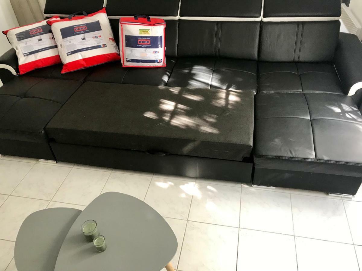 Guesthouse La Costiere - Logements Independants - Espace Piscine Jacuzzi 류넬 외부 사진